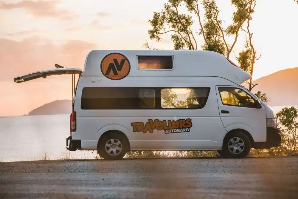 Travellers Autobarn Hi5