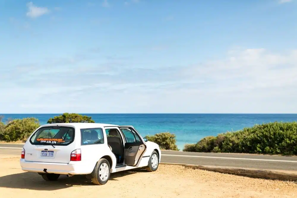 Travellers Autobarn Station Wagon