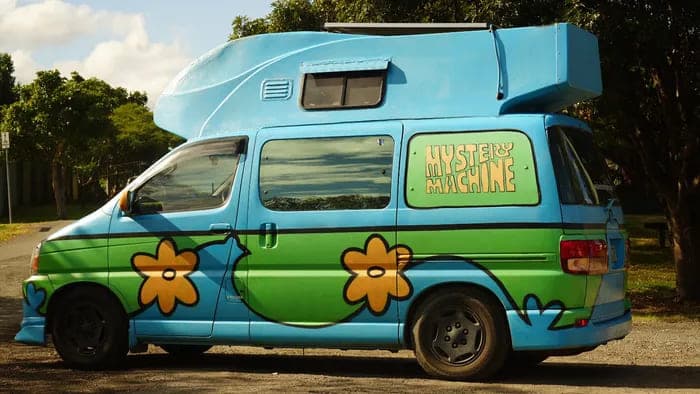 Wicked Campers Mystery Machine Hi-top 2